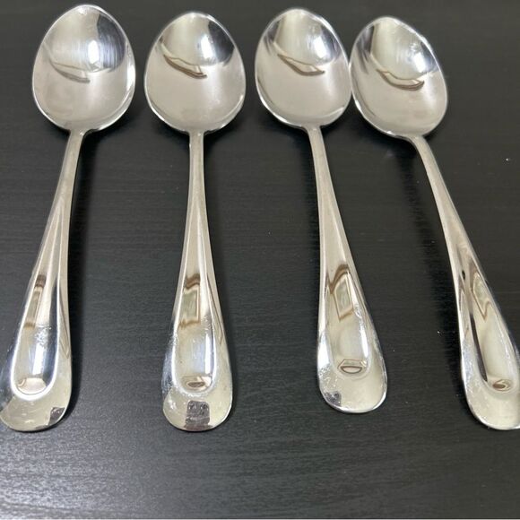 Set Of 4 Oneida Stainless Sand Dune Serving Spoons 8 1/4” - Picture 2 of 5